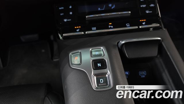 Hyundai Grandeur 2022 — photo 9