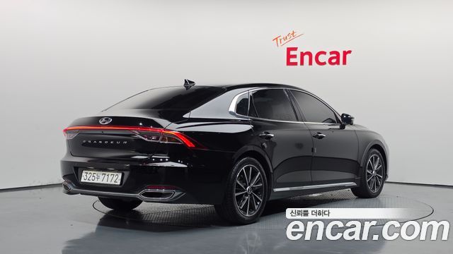Hyundai Grandeur 2023 — photo 2
