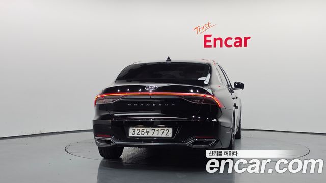 Hyundai Grandeur 2023 — photo 4