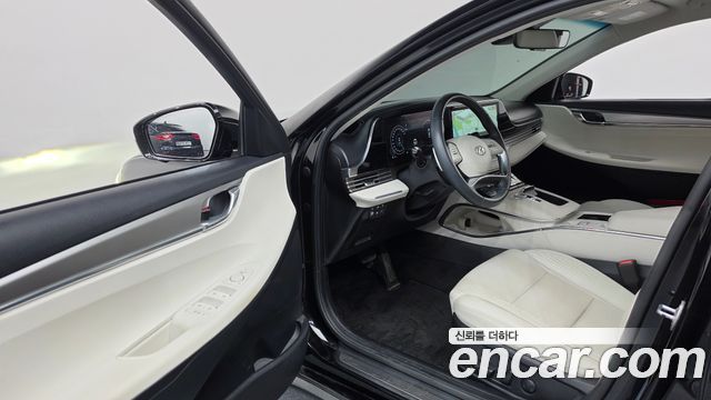 Hyundai Grandeur 2023 — photo 13