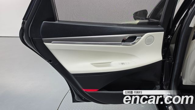 Hyundai Grandeur 2023 — photo 15