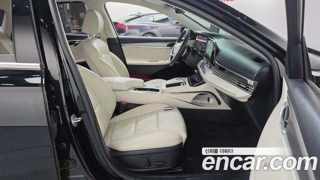 Hyundai Grandeur 2023 — photo 16