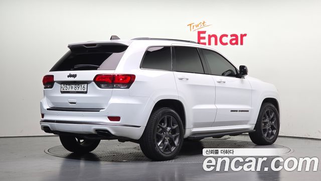 Jeep Cherokee 2019 — photo 2