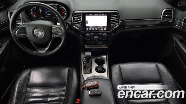 Jeep Cherokee 2019 — photo 10