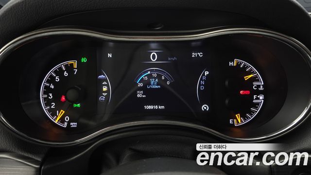 Jeep Cherokee 2019 — photo 11