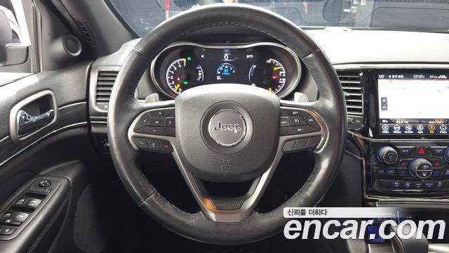Jeep Cherokee 2019 — photo 22