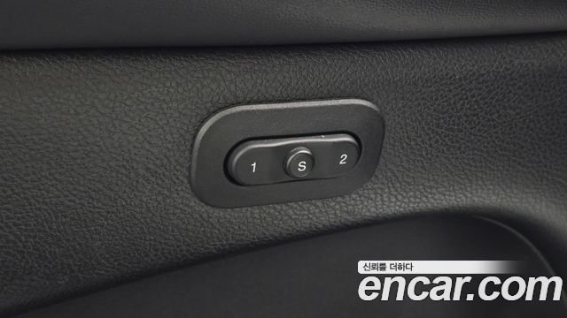 Jeep Cherokee 2019 — photo 26