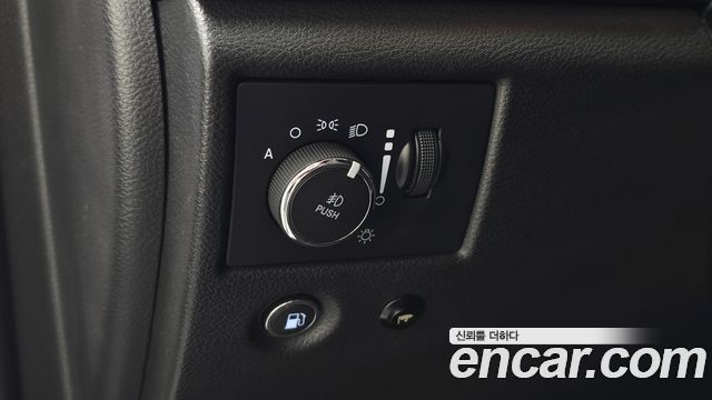 Jeep Cherokee 2019 — photo 37