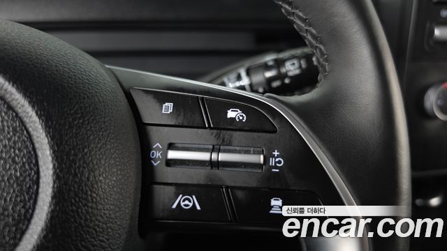 Hyundai Staria 2025 — photo 21
