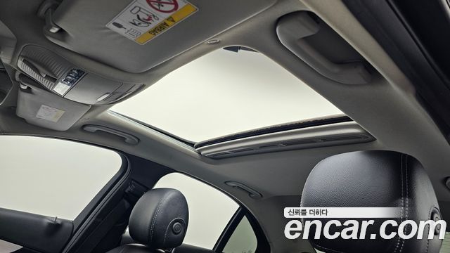 Mercedes-Benz C-Class 2020 — photo 25