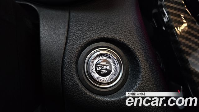 Mercedes-Benz C-Class 2020 — photo 30
