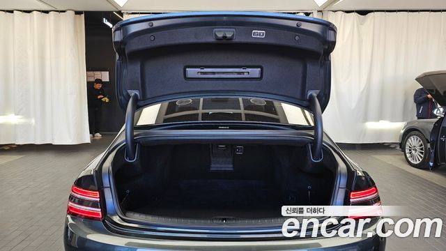 Genesis G80 2021 — photo 26