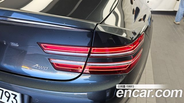 Genesis G80 2021 — photo 9