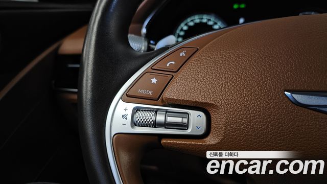 Genesis G80 2021 — photo 33