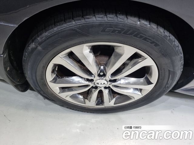 Kia Canival 2018 — photo 20