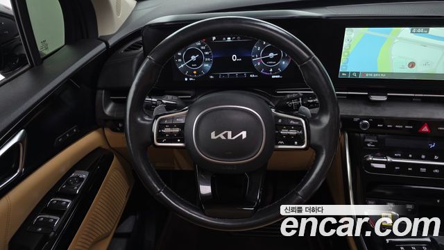 Kia Canival 2023 — photo 19