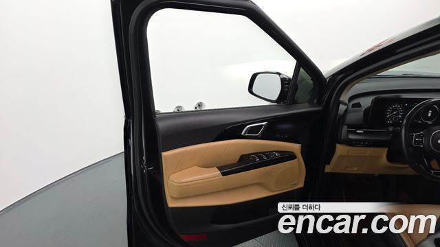 Kia Canival 2023 — photo 14