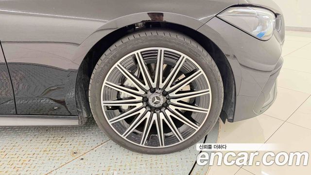 Mercedes-Benz CLE-Class 2025 — photo 10