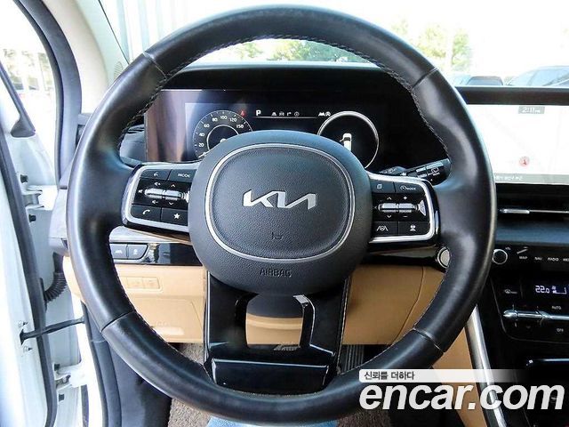 Kia Canival 2023 — photo 13