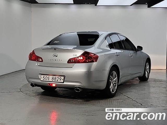 Infiniti G 2011 — photo 4