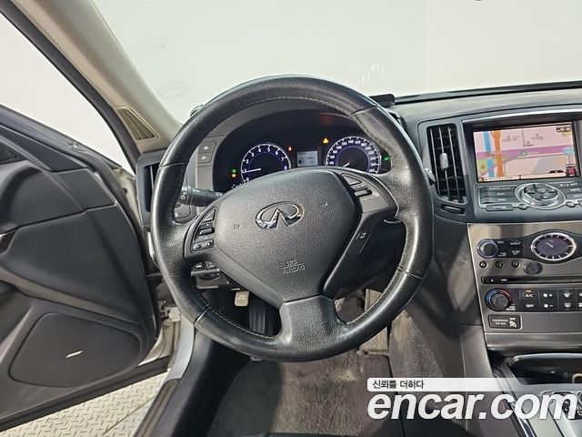 Infiniti G 2011 — photo 8