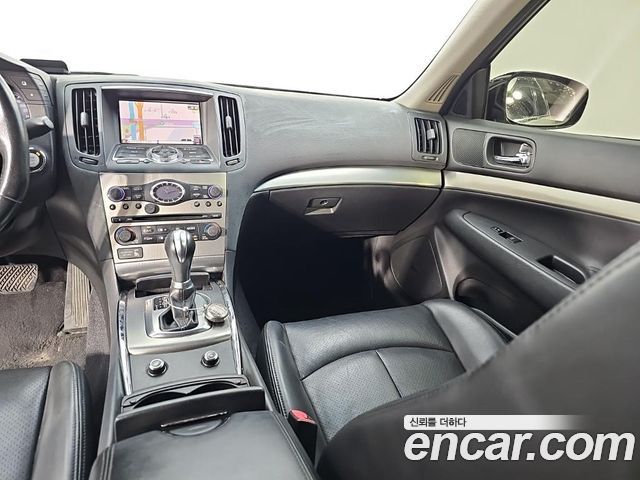 Infiniti G 2011 — photo 9