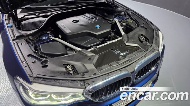 BMW 5-Series 2020 — photo 6