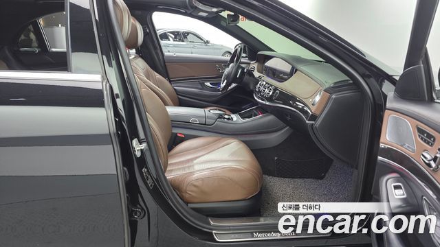 Mercedes-Benz S-Class 2018 — photo 11