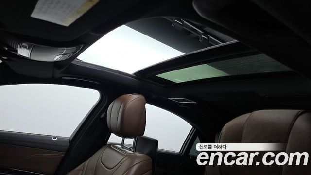 Mercedes-Benz S-Class 2018 — photo 17