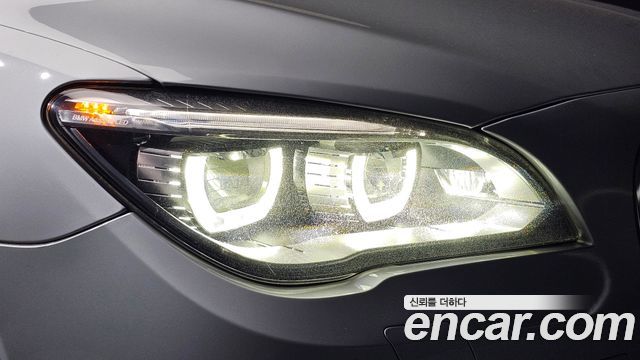 BMW 7-Series 2014 — photo 8
