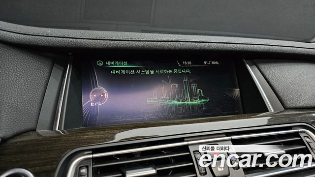 BMW 7-Series 2014 — photo 33
