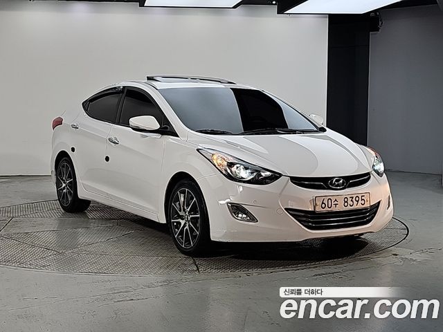 Hyundai AVANTE 2013 — photo 2