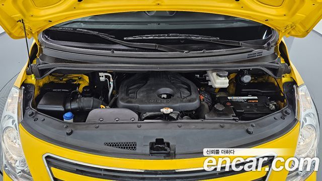 Hyundai Starex 2017 — photo 6