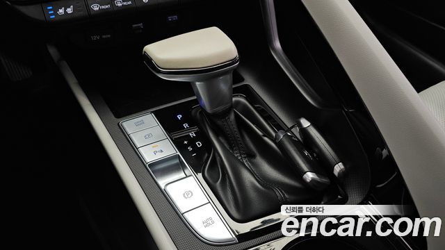 Hyundai AVANTE 2023 — photo 12