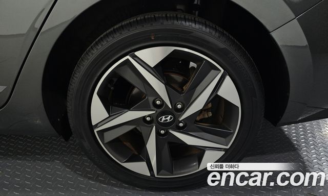 Hyundai AVANTE 2023 — photo 7