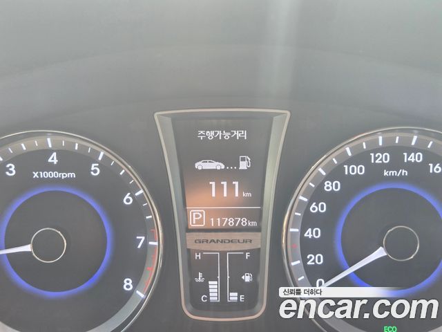 Hyundai Grandeur 2012 — photo 11