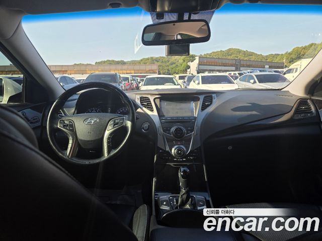 Hyundai Grandeur 2012 — photo 17