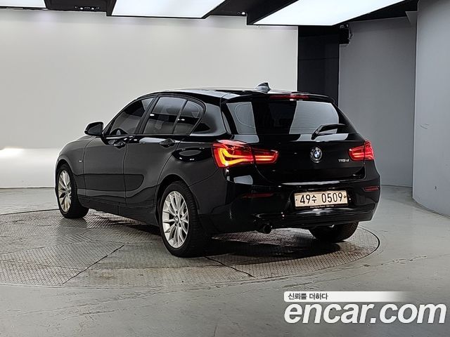 BMW 1-Series 2016 — photo 3