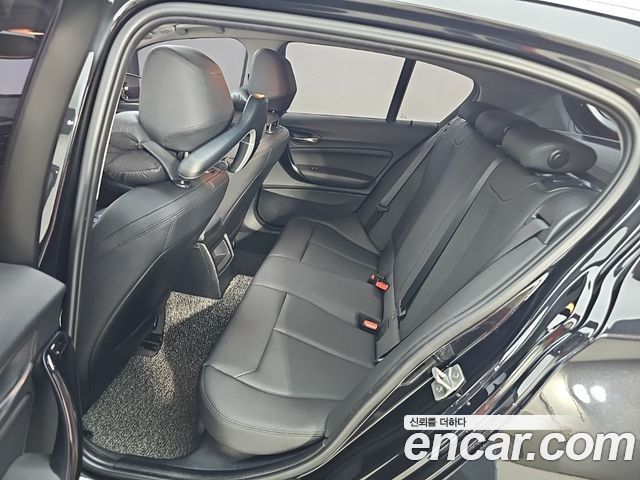 BMW 1-Series 2016 — photo 12