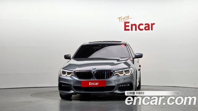 BMW 5-Series 2018 — photo 3