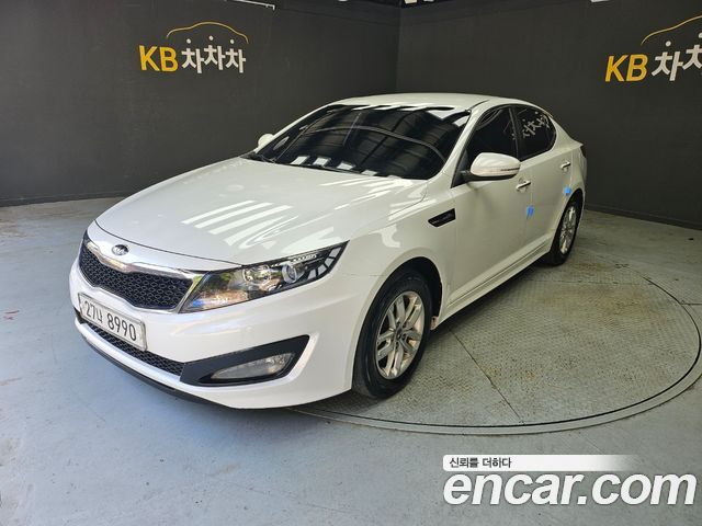 Kia K5 2012 — photo 1