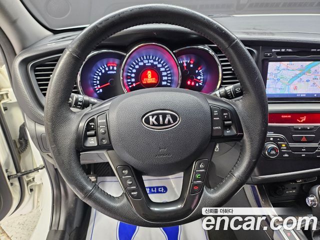 Kia K5 2012 — photo 5
