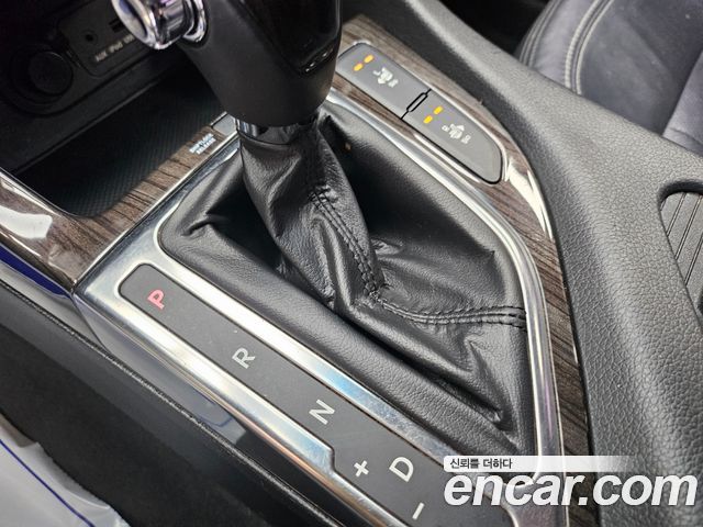 Kia K5 2012 — photo 9