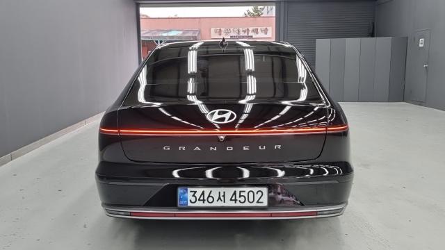 Hyundai Grandeur 2023 — photo 4