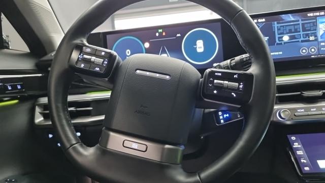 Hyundai Grandeur 2023 — photo 12