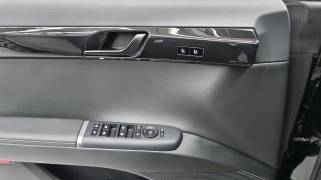 Hyundai Grandeur 2023 — photo 17