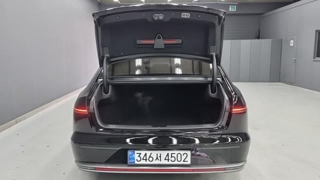 Hyundai Grandeur 2023 — photo 18