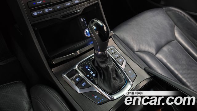 Hyundai Grandeur 2017 — photo 9