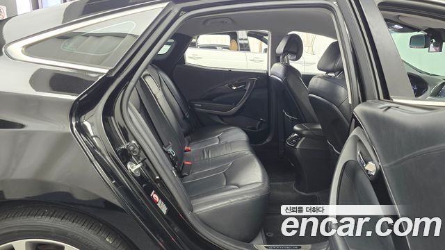 Hyundai Grandeur 2017 — photo 12