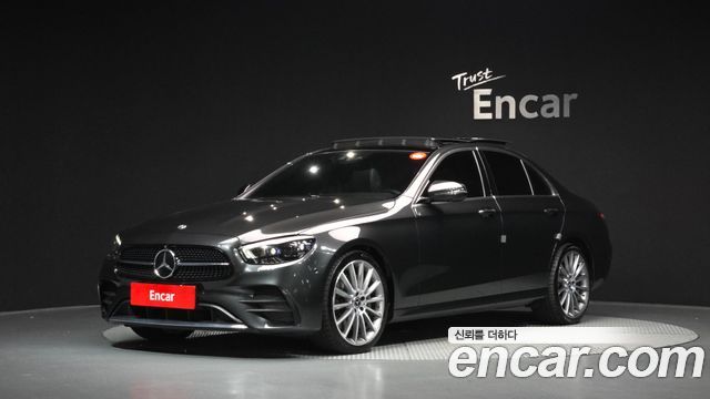 Mercedes-Benz E-Class 2021 — photo 1
